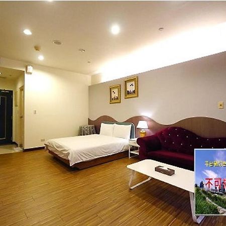 峰景旅宿 Cao Hùng Ngoại thất bức ảnh